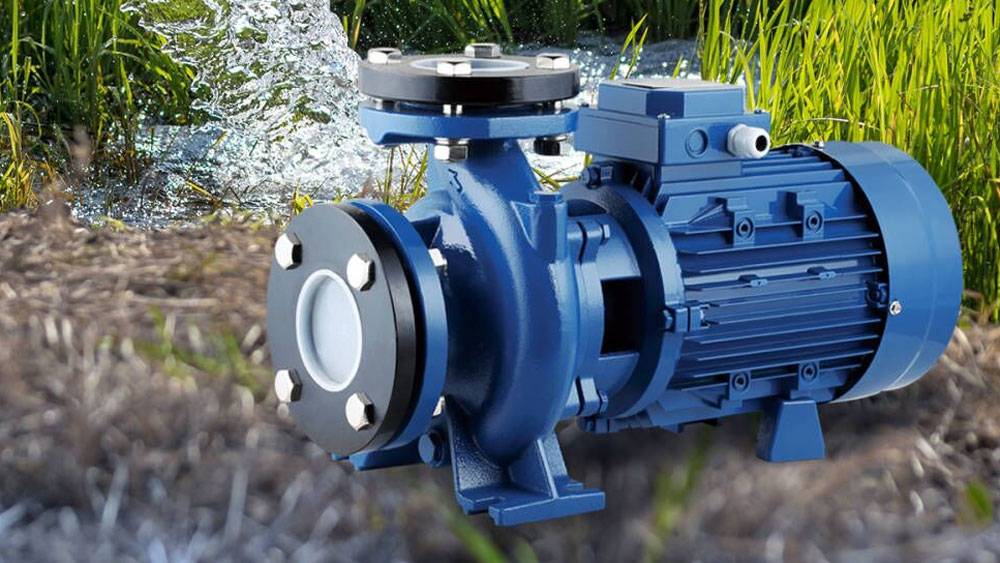 sustaining-global-agriculture-irrigation-pumps-market-expands-with-climate-resilient-solutions(1)